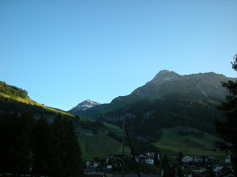 20080705_teuri 001.jpg - Our destination, towering over Splügen
